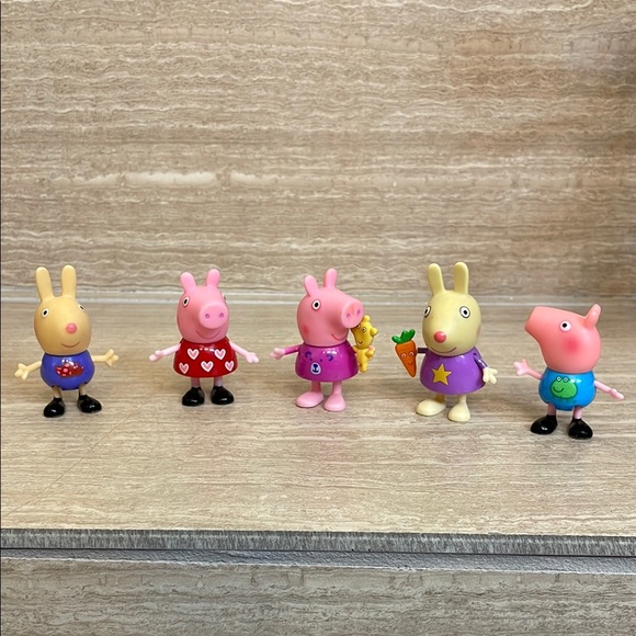 Peppa Pig Other - Peppa Pig and Friends Set of 5 Figurine Set - Multicolor